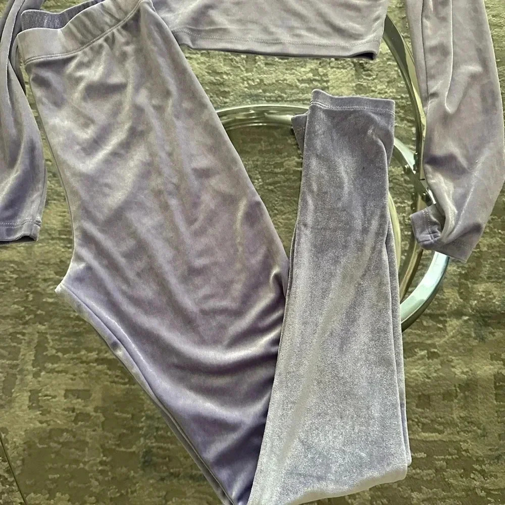 Velvet leggings and matching top size S - Picture 2 of 4
